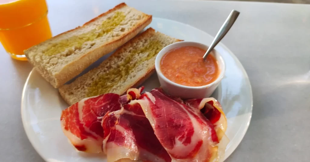La mejor manera de comer jamón ibérico